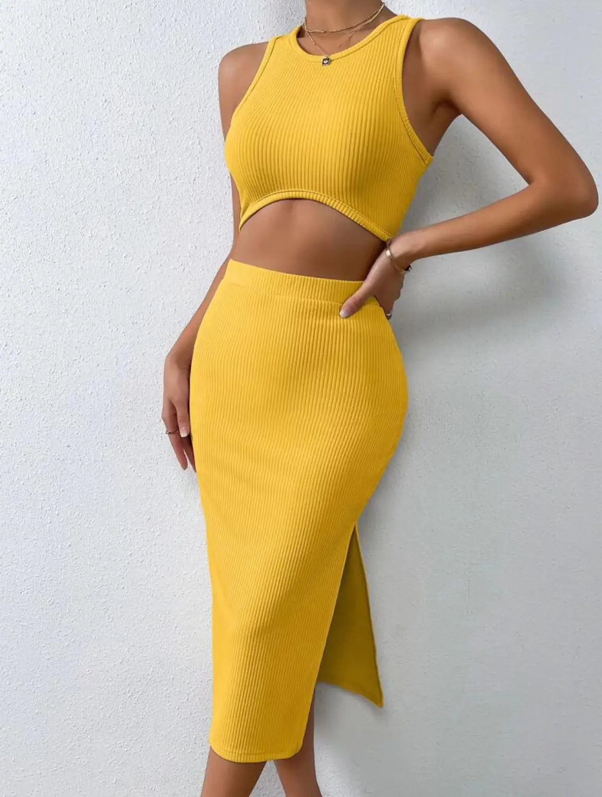 Two-Piece Slim Fit Knitted Skirt Set